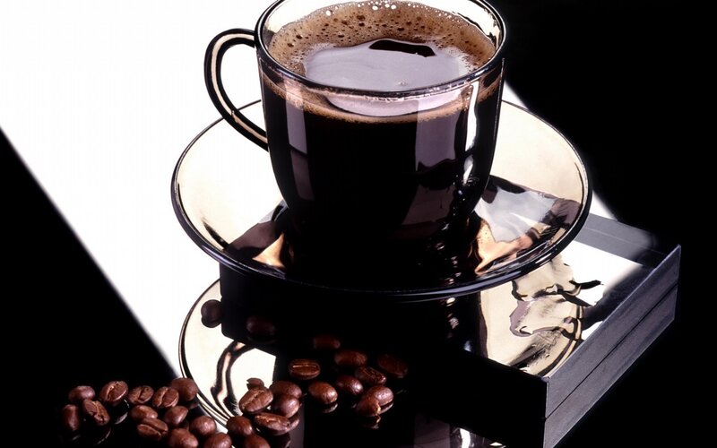 Coffee Cup with Beans — Black, Dramatic