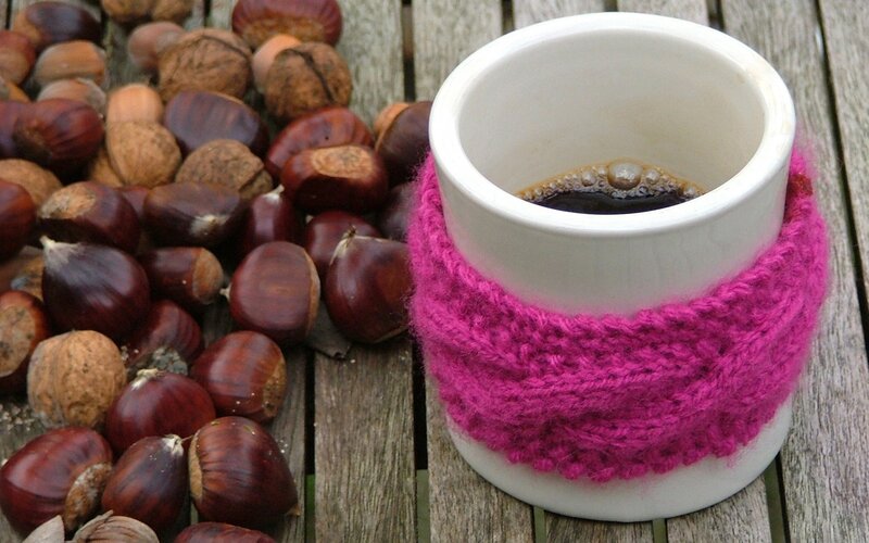 coffee cup with chestnuts