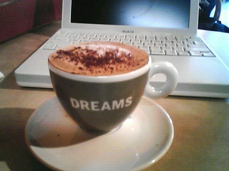 Coffee Cup with Cocoa Powder — Brown