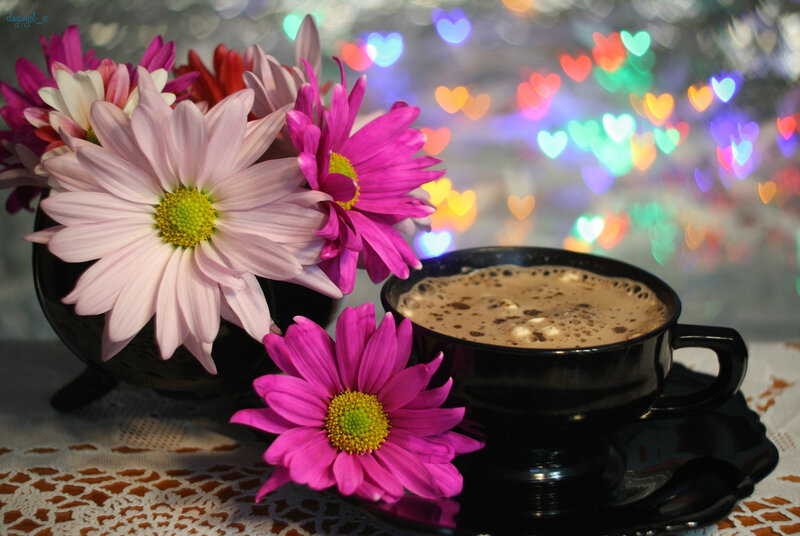 Coffee Cup with Flowers — Black, Calm