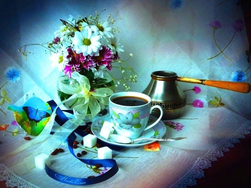 Coffee Cup with Flowers — Blue