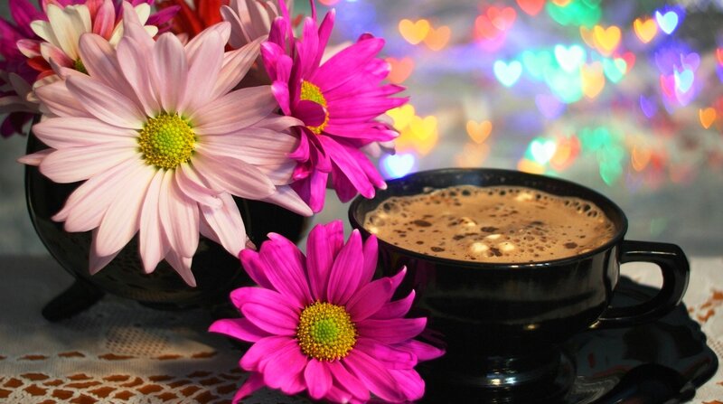 Coffee Cup with Flowers — Pink