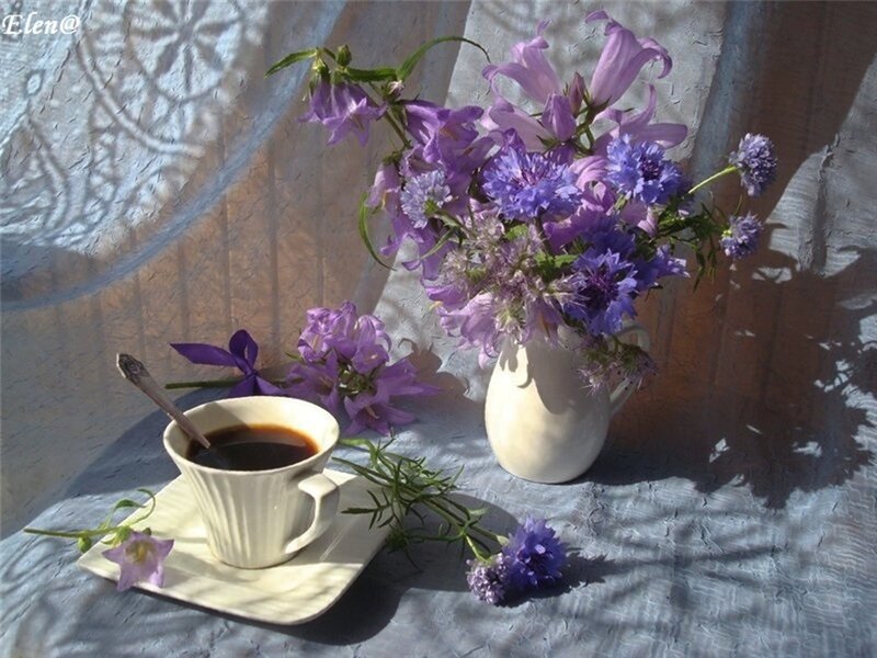 Coffee Cup with Flowers — Purple