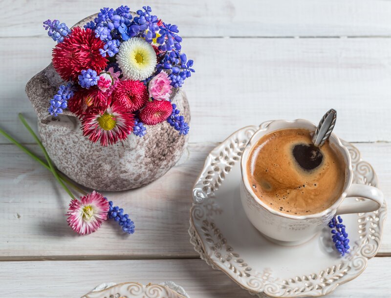 Coffee Cup with Flowers — White, Calm