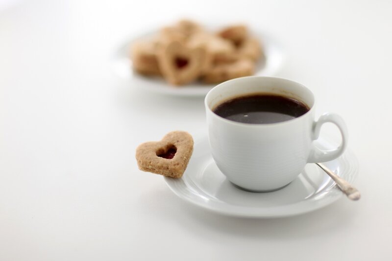 Coffee Cup with Heart Cookie — White