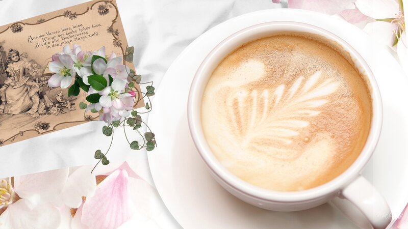 Coffee Cup with Latte Art — White