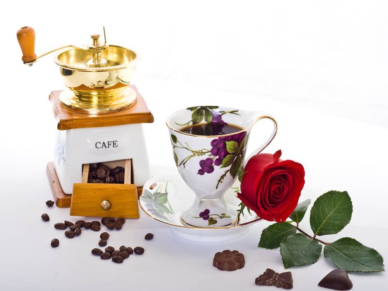 Coffee Cup with Rose — White, Serene