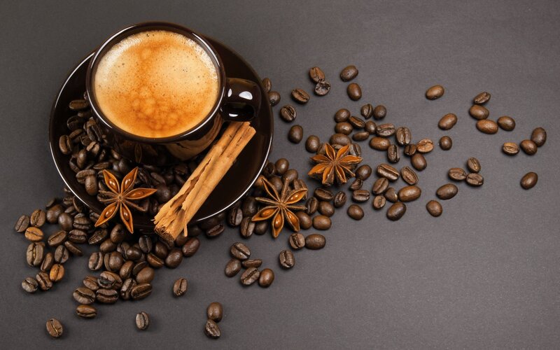 Coffee Cup with Spices — Brown, Calm
