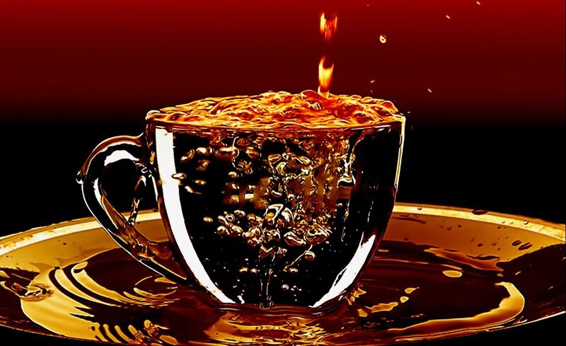 Coffee Cup with Splashing Liquid — Red