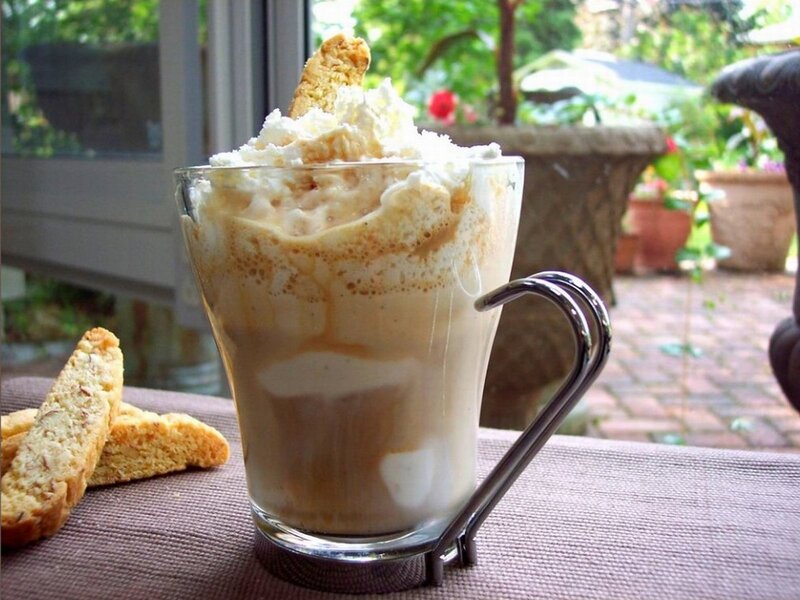coffee drink with biscotti