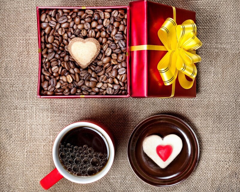coffee gift box with heart treats