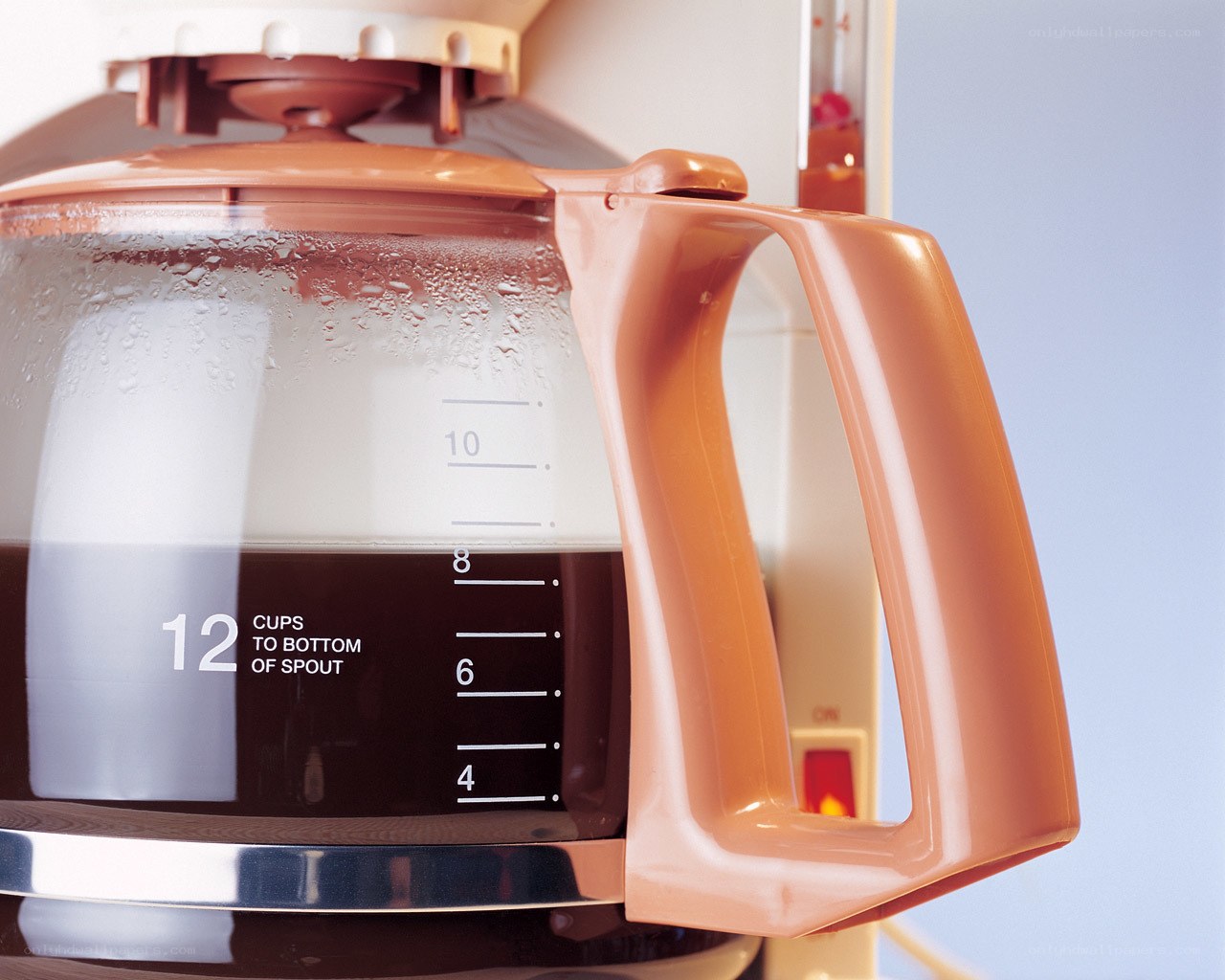 coffee maker with coffee