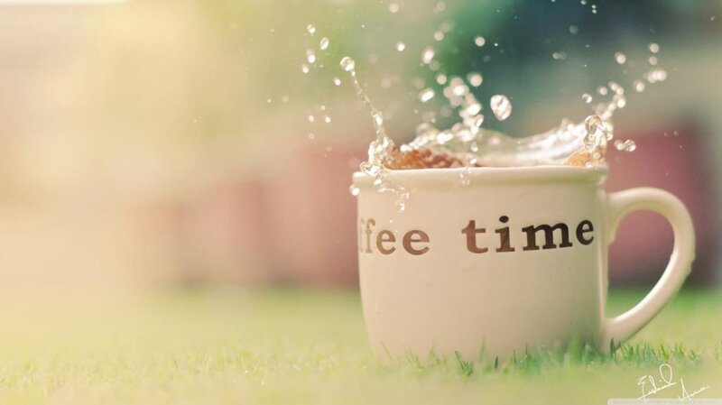 Coffee Mug on Grass — Green