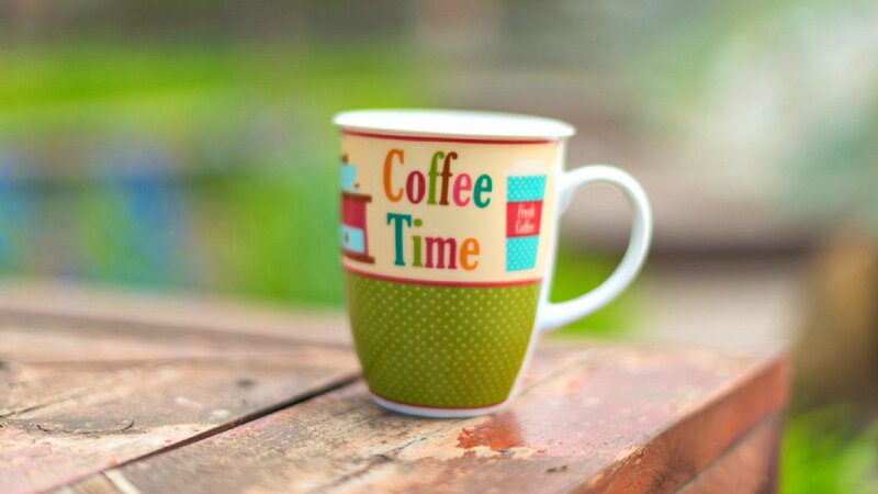 Coffee Mug on Table — Green, Calm
