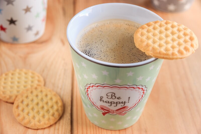 coffee with cookies