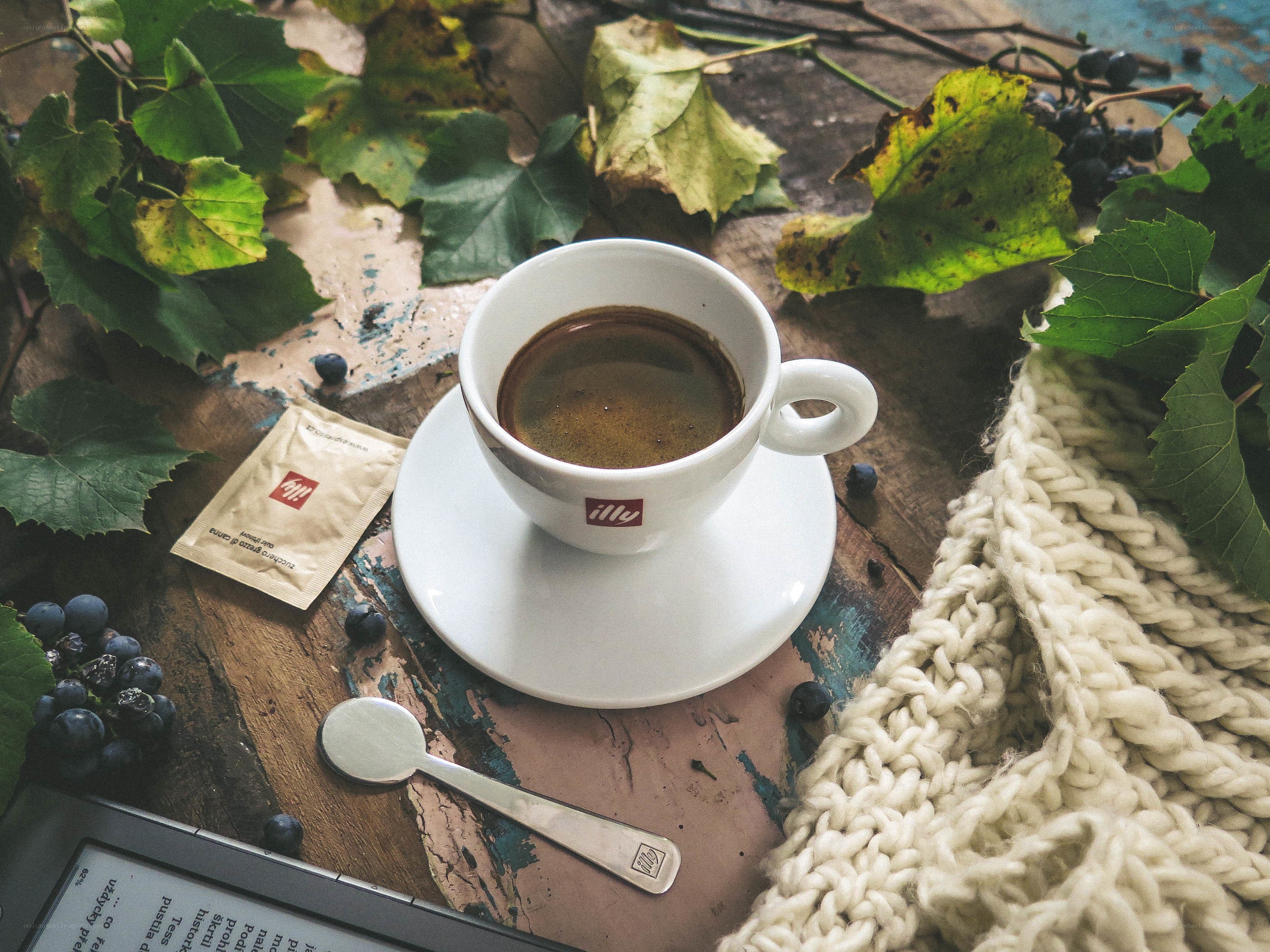 coffee with grapes and leaves