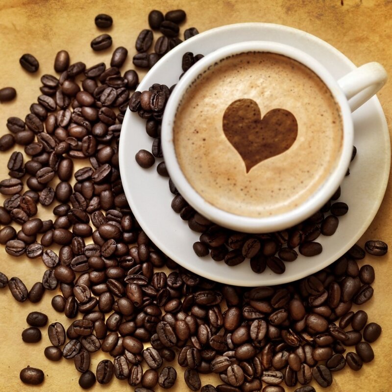 coffee with heart latte art