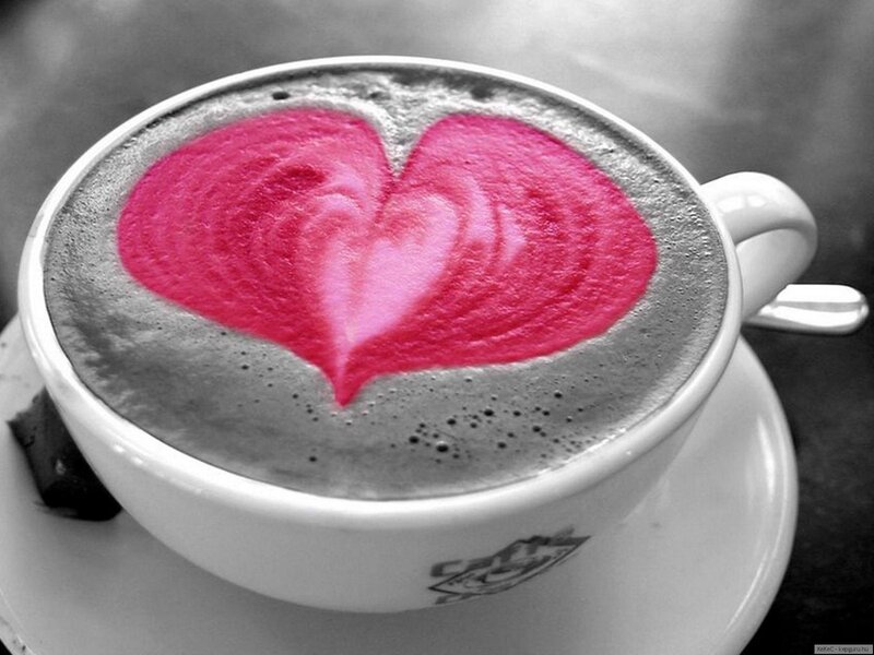 coffee with heart latte art