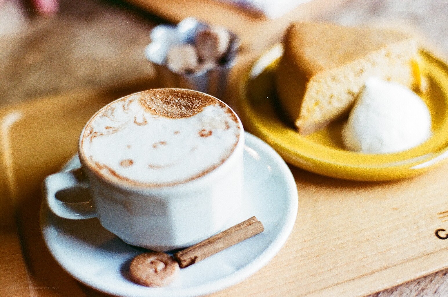 coffee with latte art and cake