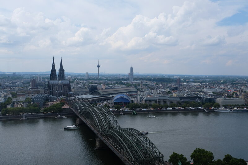 Cologne Cathedral and Hohenzollern Bridge — Gray