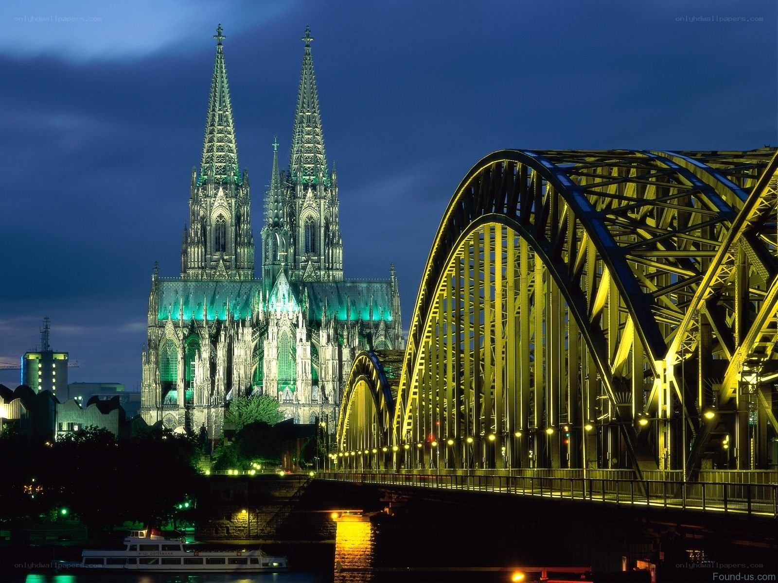 Cologne Cathedral at night