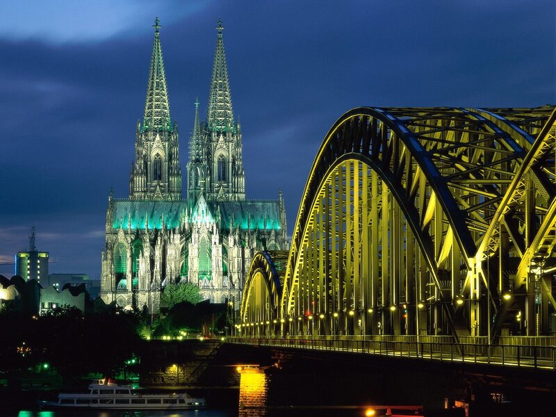 Cologne Cathedral at night