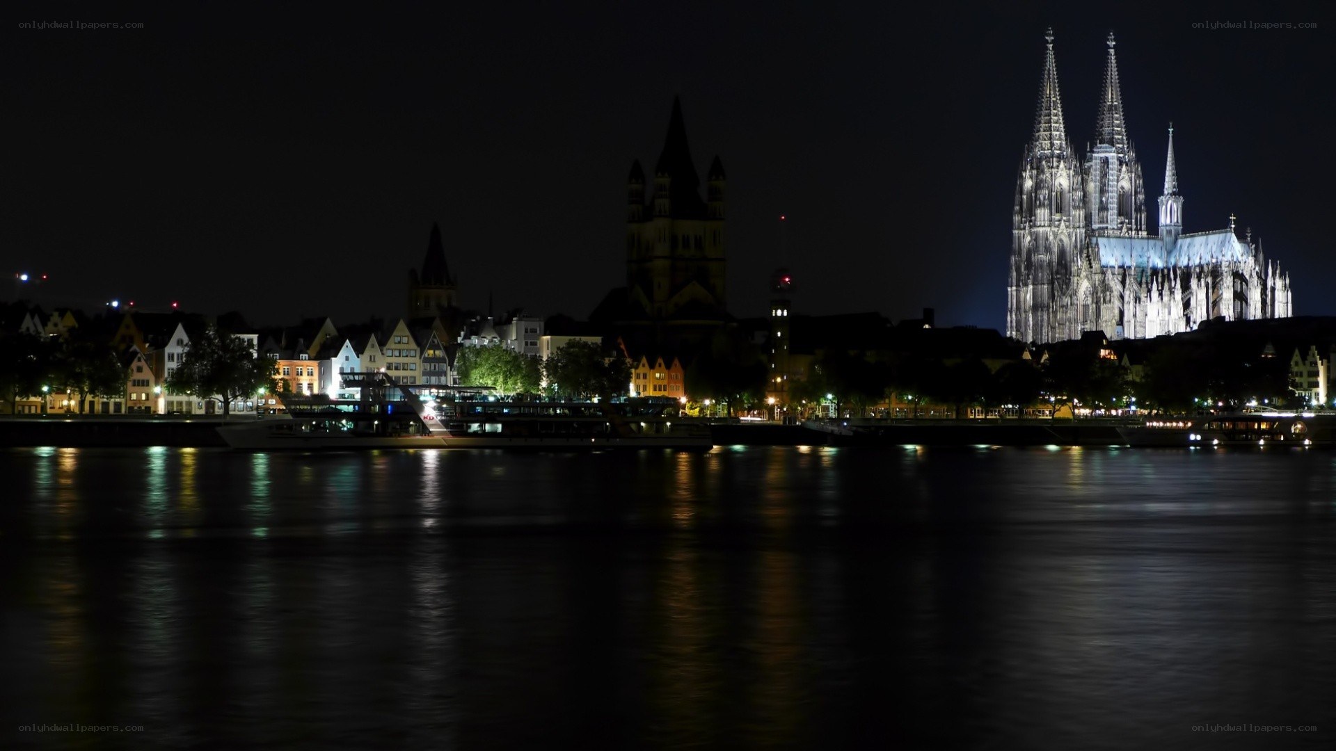 Cologne Cathedral at night