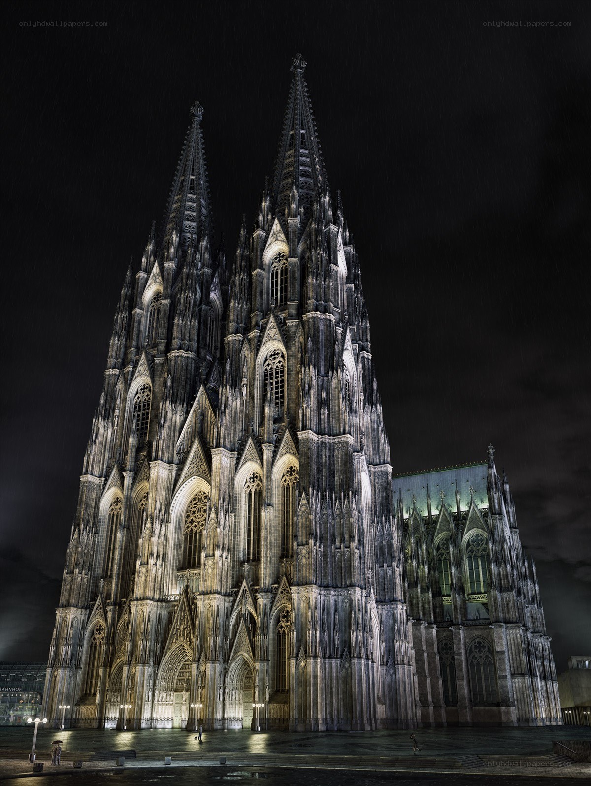 Cologne Cathedral at night
