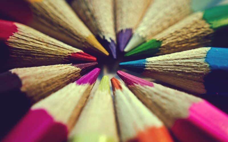Colored Pencils Arranged in Circle — Red, Vibrant, Photograph