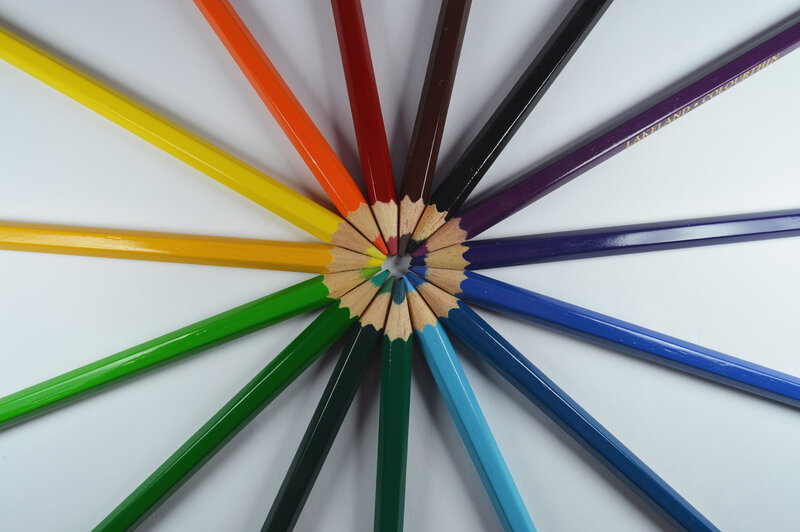Colored Pencils Arranged in Circle — Yellow, Calm, Photograph