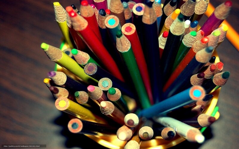 Colored Pencils in Holder — Yellow