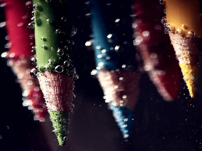 Colored Pencils in Water — Green