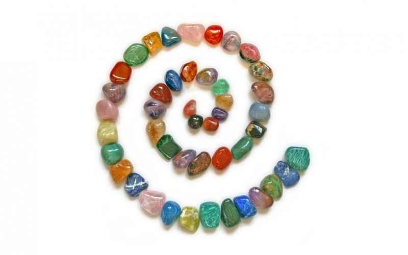 Colored Stones in Spiral
