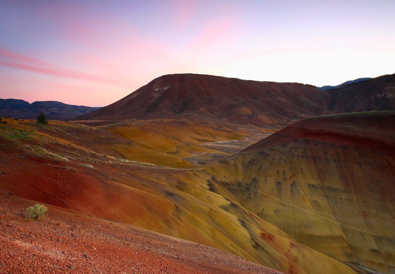 Colorful Badlands Landscape — Red, Serene