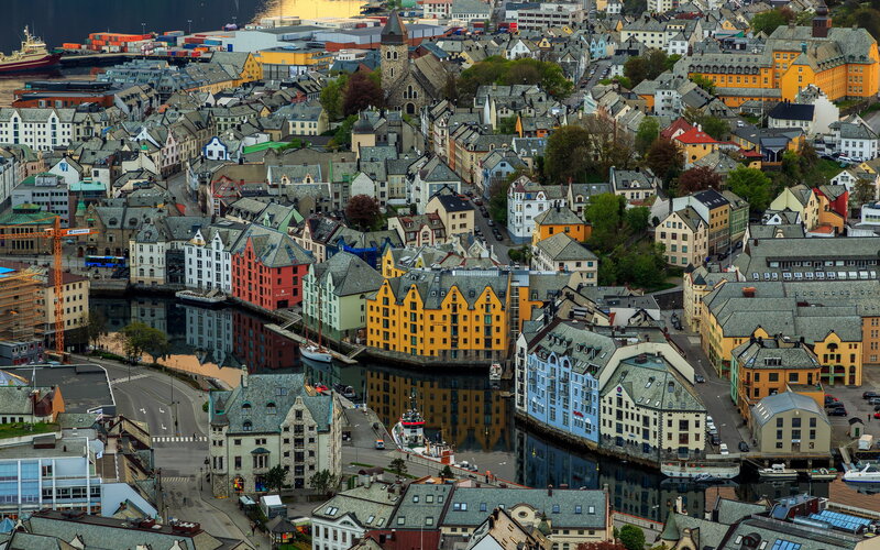 Colorful Buildings in Harbor — Yellow