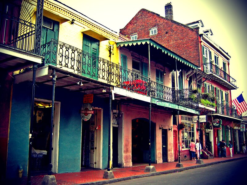 colorful buildings in new orleans