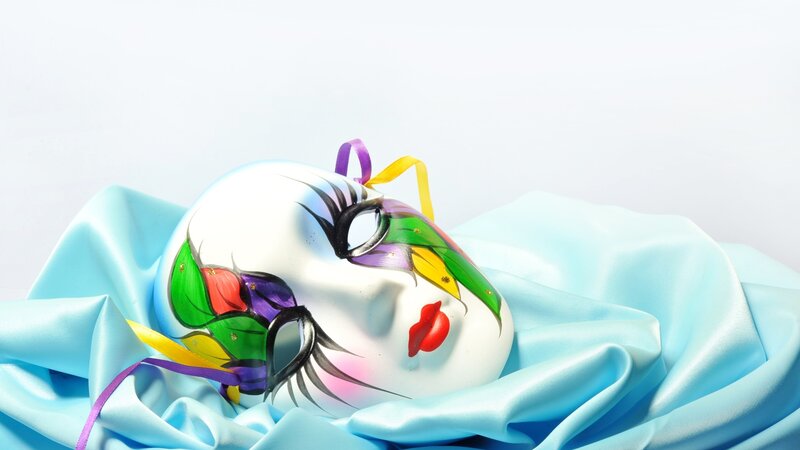 Colorful Carnival Mask — White, Calm