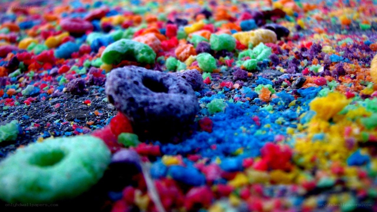 Colorful cereal pieces