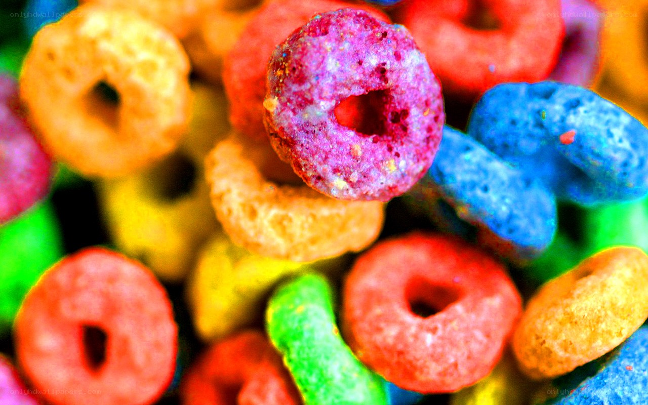 Colorful cereal rings