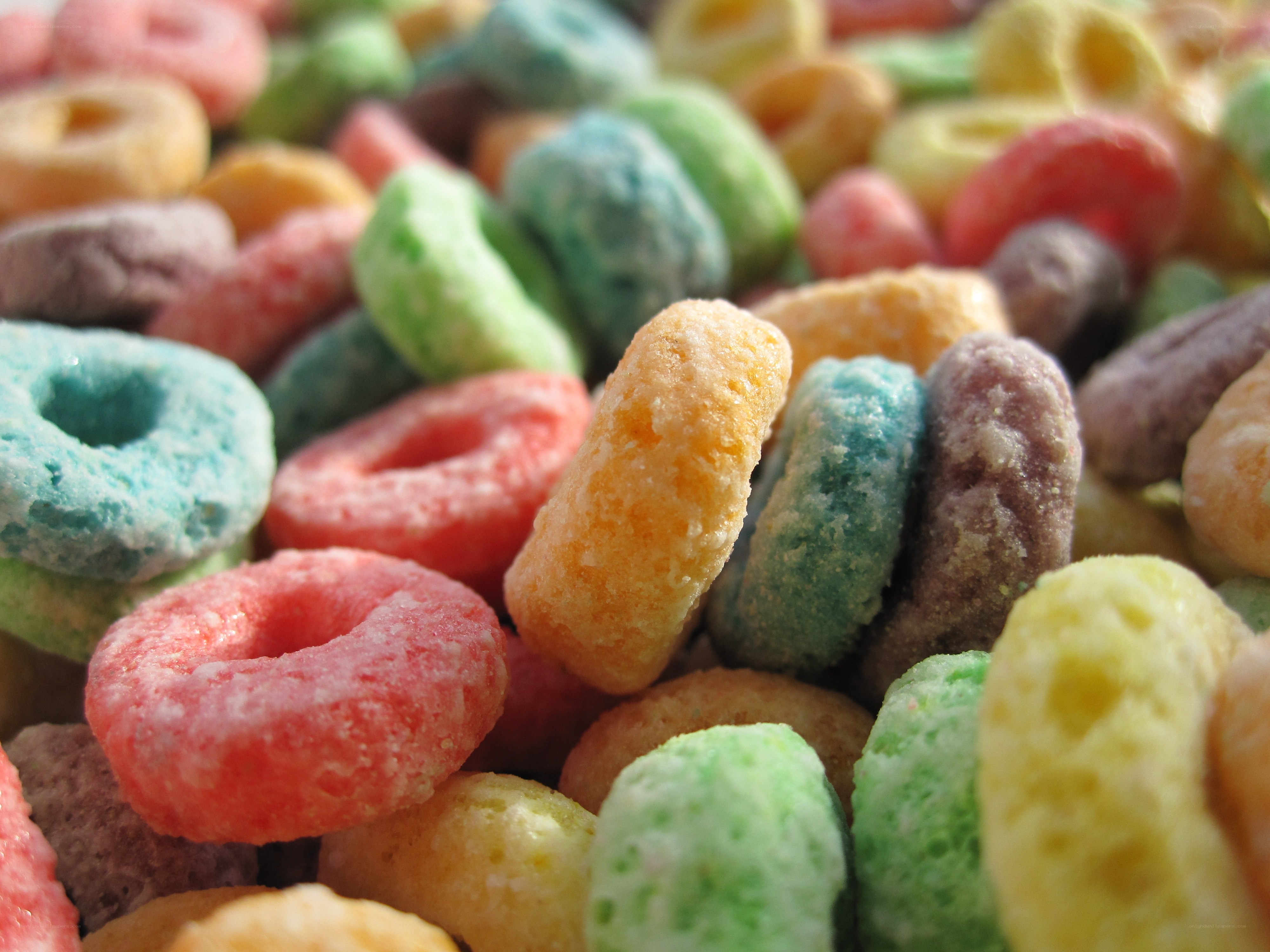 Colorful cereal rings