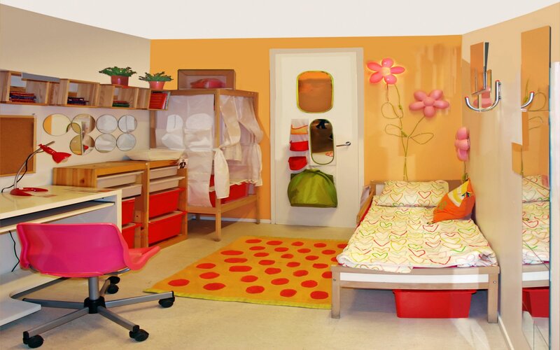 Colorful children's bedroom