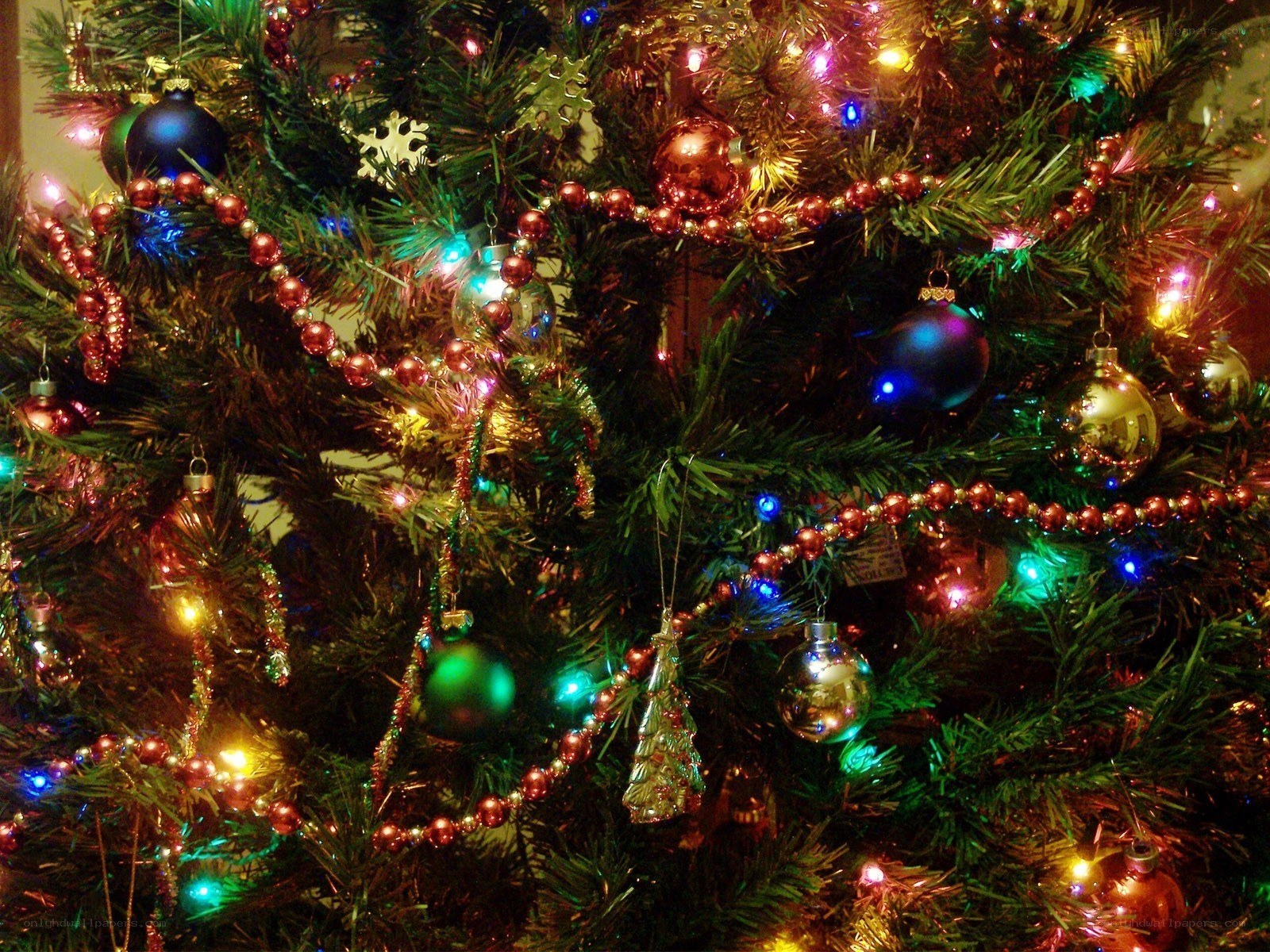 colorful christmas tree decorations