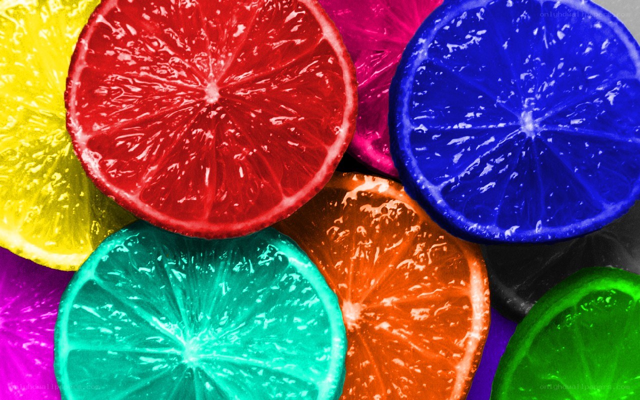 Colorful citrus slices
