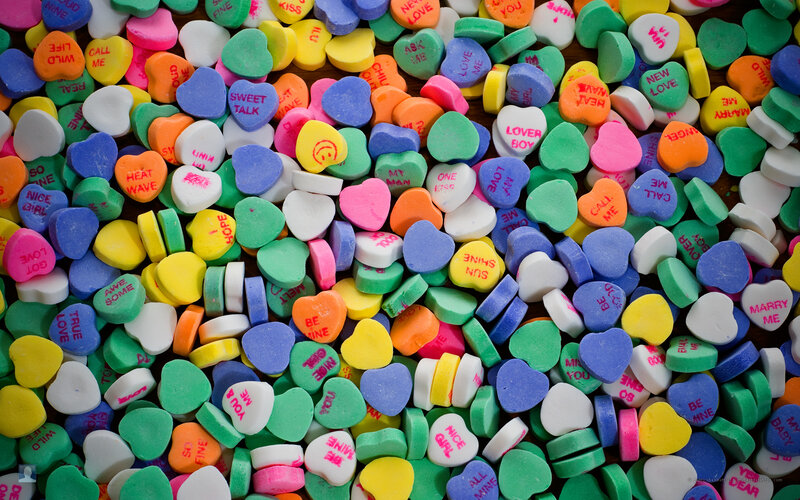 Colorful Conversation Hearts — Green