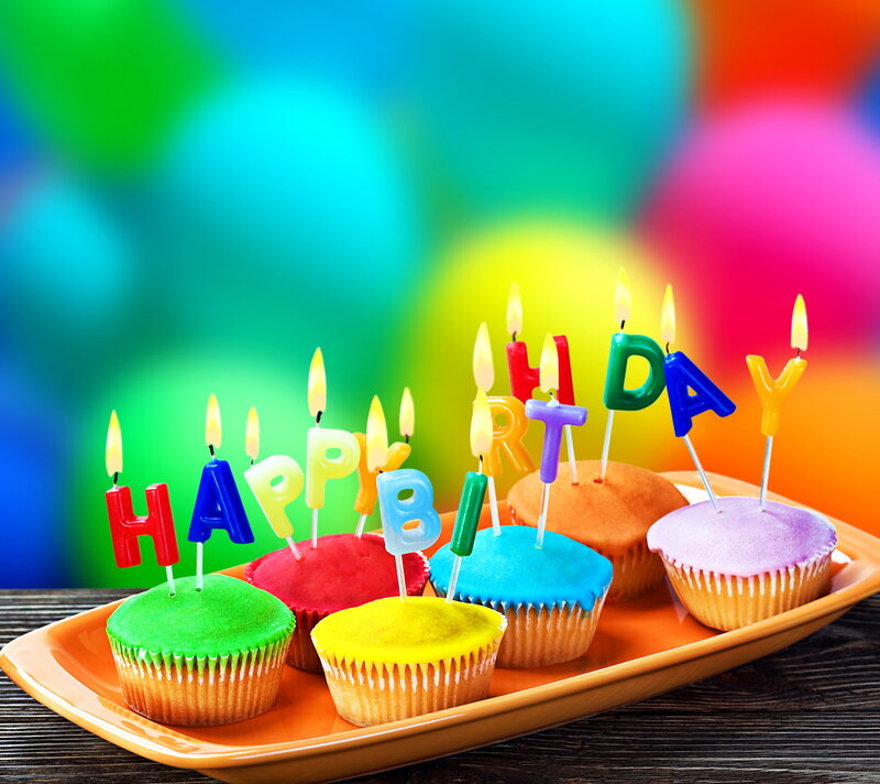 Colorful Cupcakes — Green