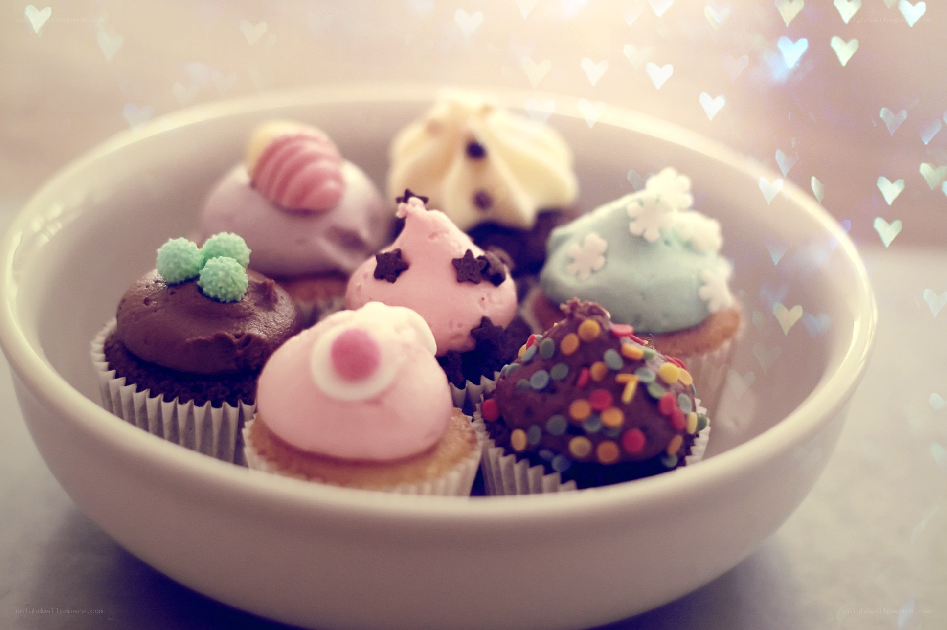 Colorful cupcakes in a bowl