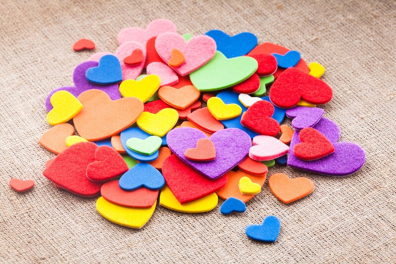 Colorful Felt Hearts — Red