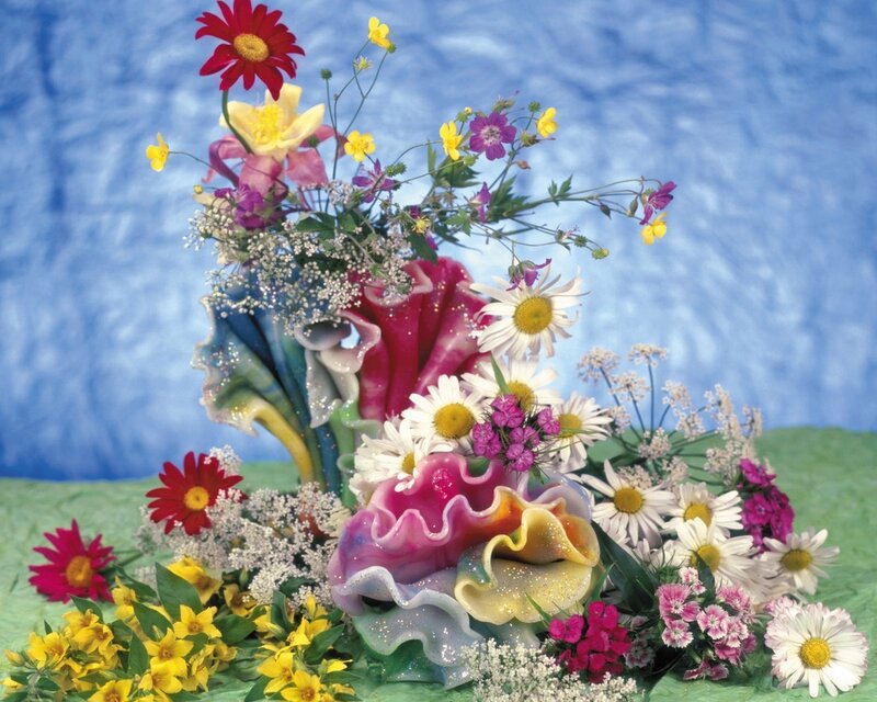 Colorful Flower Arrangement — Blue, Bright