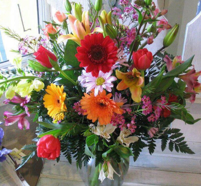 Colorful Flower Bouquet — Red, Bright