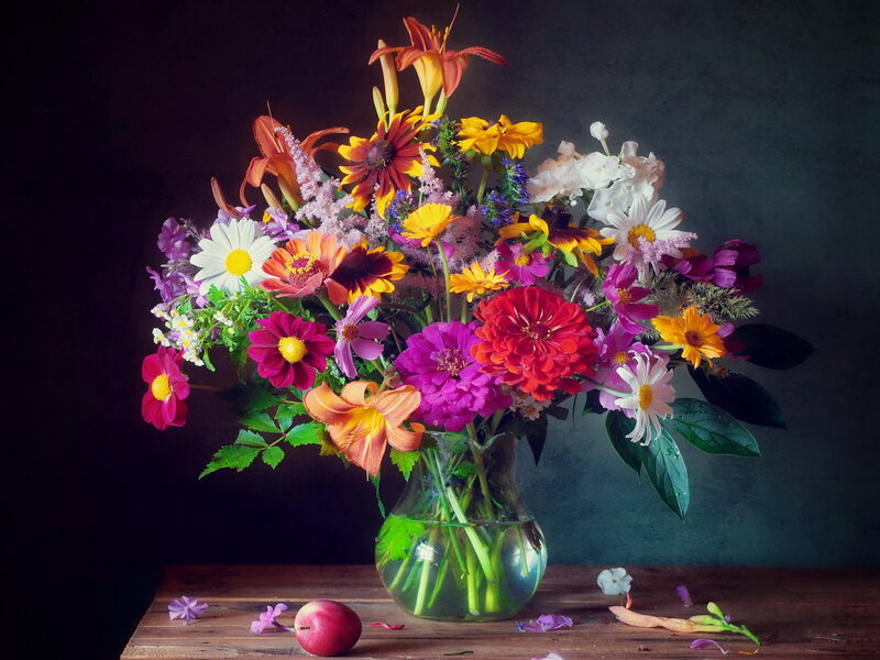 Colorful Flower Bouquet — Red, Dramatic, Photograph, Apple